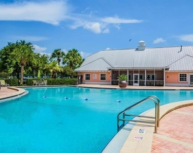 213 Seahorse Drive Se - Photo Thumbnail 37