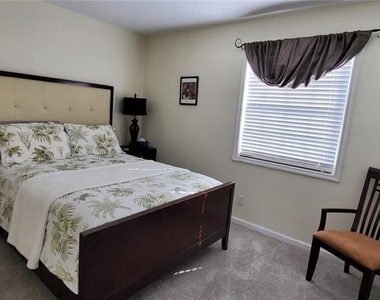 213 Seahorse Drive Se - Photo Thumbnail 8