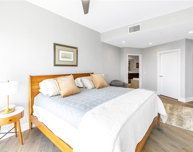 175 1st Street S - Photo Thumbnail 24