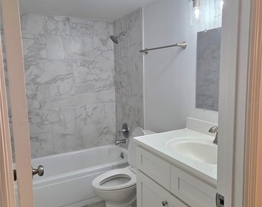 353 S Mcmullen Booth Road - Photo Thumbnail 8