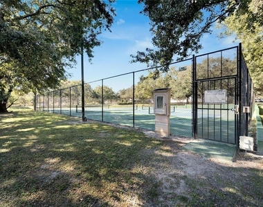 8202 Broward Place - Photo Thumbnail 44
