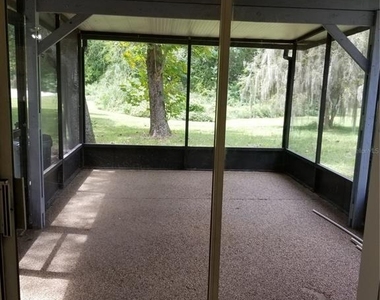 8202 Broward Place - Photo Thumbnail 20