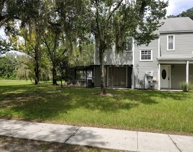 8202 Broward Place - Photo Thumbnail 2