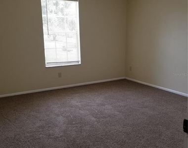 8202 Broward Place - Photo Thumbnail 29