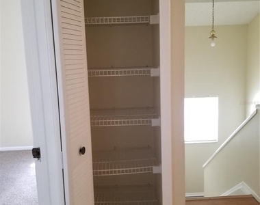 8202 Broward Place - Photo Thumbnail 28