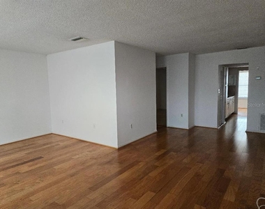 3128 59th Street S - Photo Thumbnail 3