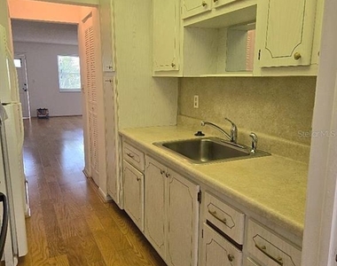 3128 59th Street S - Photo Thumbnail 6
