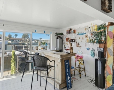 573 Boca Ciega Point Boulevard N - Photo Thumbnail 27