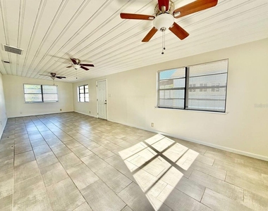 4109 W Wallace Avenue - Photo Thumbnail 9