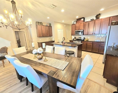 15267 Honeybell Drive - Photo Thumbnail 3