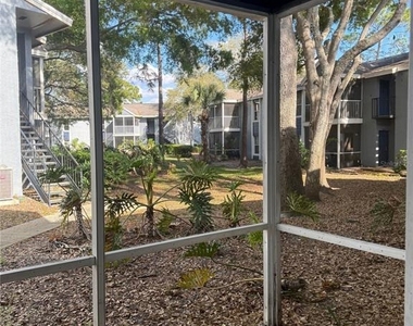 3827 Bay Club Circle - Photo Thumbnail 27