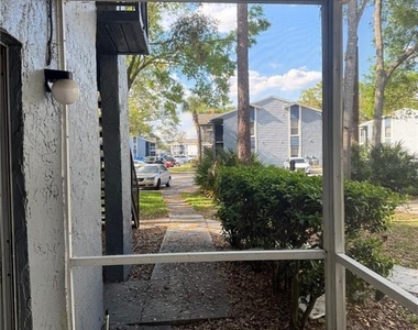 3827 Bay Club Circle - Photo Thumbnail 26