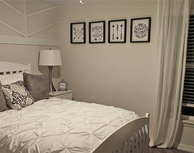 234 Polermo Avenue - Photo Thumbnail 25