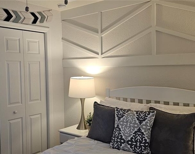 234 Polermo Avenue - Photo Thumbnail 16