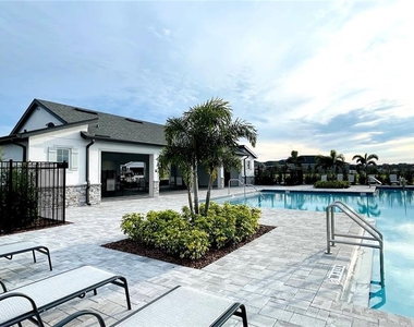 1387 Mountain Flower Lane - Photo Thumbnail 23