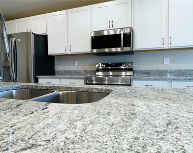1387 Mountain Flower Lane - Photo Thumbnail 8