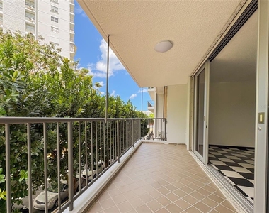 1 Madrid Cond. Lakeshore - Photo Thumbnail 4
