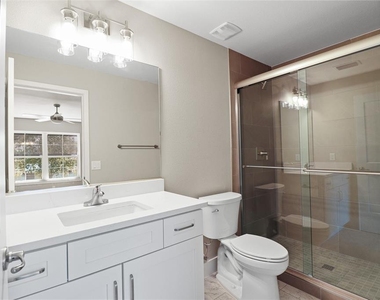 43 Se 15th Terrace - Photo Thumbnail 17