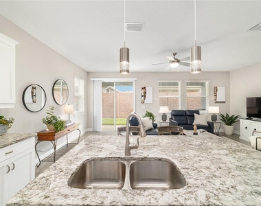 5361 Nw 33rd Place - Photo Thumbnail 27