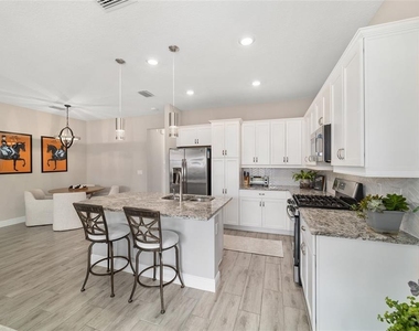 5361 Nw 33rd Place - Photo Thumbnail 22