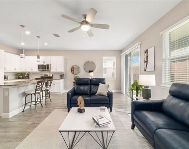 5361 Nw 33rd Place - Photo Thumbnail 15