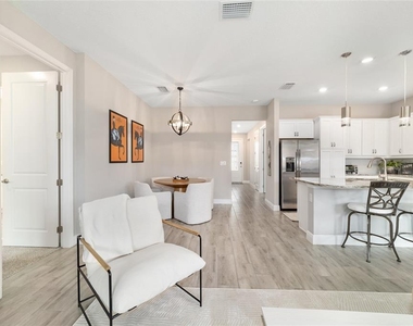 5361 Nw 33rd Place - Photo Thumbnail 17