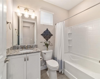 5361 Nw 33rd Place - Photo Thumbnail 43