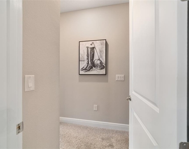5361 Nw 33rd Place - Photo Thumbnail 38