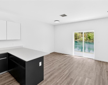 1611 Nw 29th Road - Photo Thumbnail 17