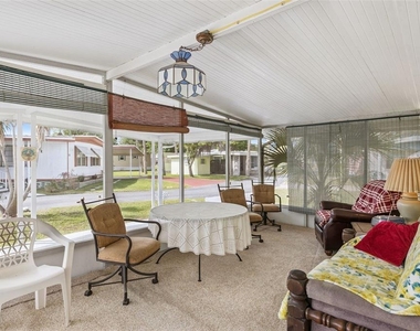 77 Wildwood Lane - Photo Thumbnail 16