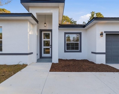 7047 N Lime Drive - Photo Thumbnail 3