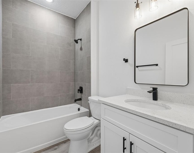 7047 N Lime Drive - Photo Thumbnail 19