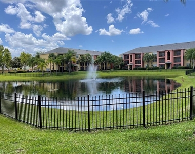 10831 Windsor Walk Drive - Photo Thumbnail 10