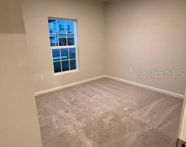 1607 Texas Avenue - Photo Thumbnail 8