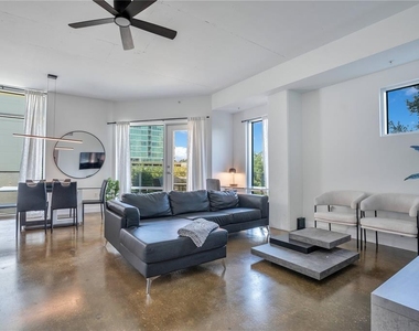 525 E Jackson Street - Photo Thumbnail 19
