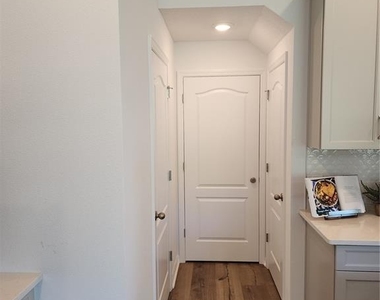 645 Astera Winds Lane - Photo Thumbnail 15