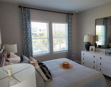 645 Astera Winds Lane - Photo Thumbnail 44