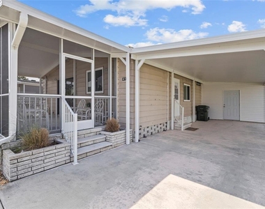 611 La Jolla Circle - Photo Thumbnail 2