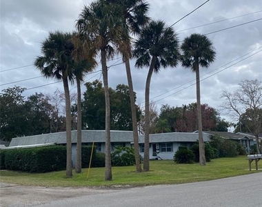 822 N New Hampshire Avenue - Photo Thumbnail 10