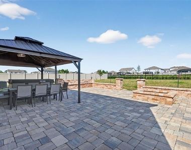 6070 Sierra Crown Street - Photo Thumbnail 52