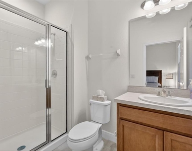 6070 Sierra Crown Street - Photo Thumbnail 34