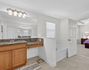 6070 Sierra Crown Street - Photo Thumbnail 23
