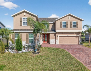 6070 Sierra Crown Street - Photo Thumbnail 2