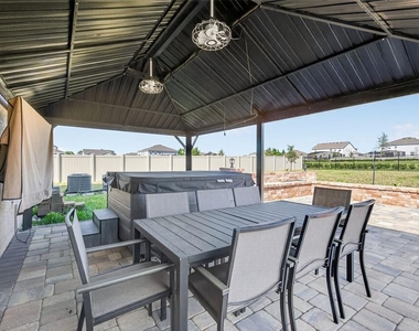 6070 Sierra Crown Street - Photo Thumbnail 48
