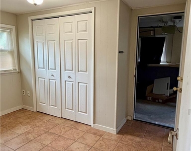 1820 Sherwood Street - Photo Thumbnail 19