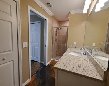 14071 Heritage Landing Boulevard - Photo Thumbnail 25