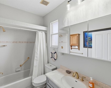 2499 Silver Palm Road - Photo Thumbnail 20