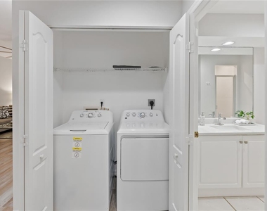 3702 54th Drive W - Photo Thumbnail 24