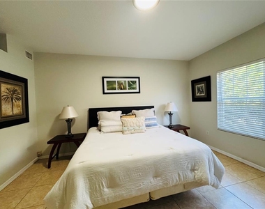 3604 54th Drive W - Photo Thumbnail 7