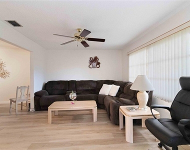 6215 Green View Circle - Photo Thumbnail 17